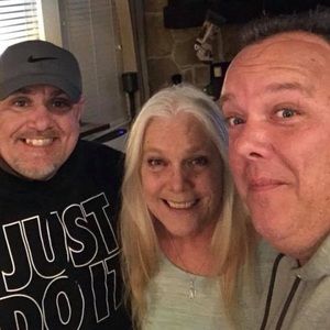 Meet your Posher, Rae